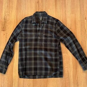 J. Crew long-sleeve quarter button down shirt. Size Men’s Medium